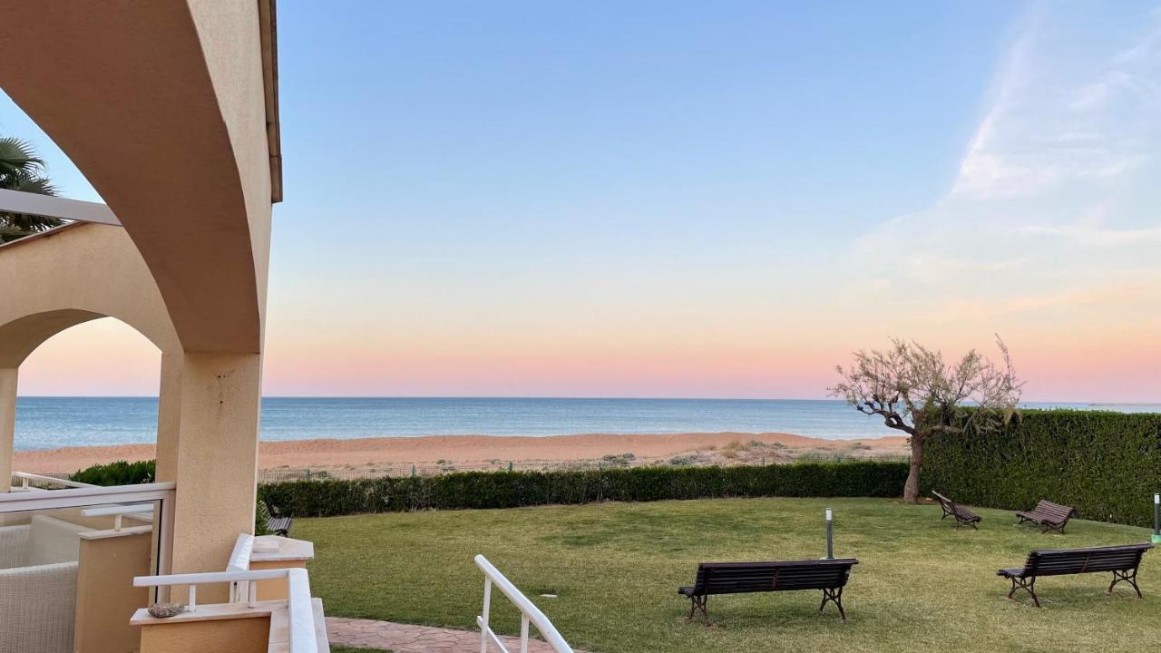 Apartamento Denia. Bajo En Primera Linea Exterior foto